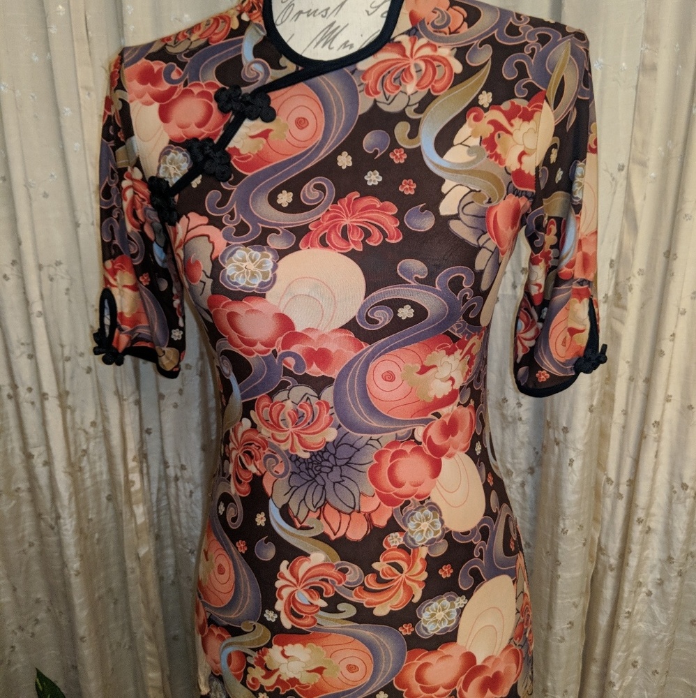 Earth Tone Lotus Flower Fitted Top with Embroidery